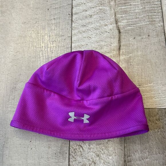 Under Armour Accessories - Under Armour Women’s Fitted Beanie Hat